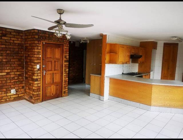 2 BEDROOM PROPERTY TO RENT IN BIRCH ACRES